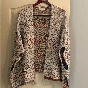 Knox Rose Leopard sweater